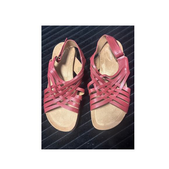 Easy Spirit Women's, Mar Sandal Red Size 7.5 - Picture 2 of 3